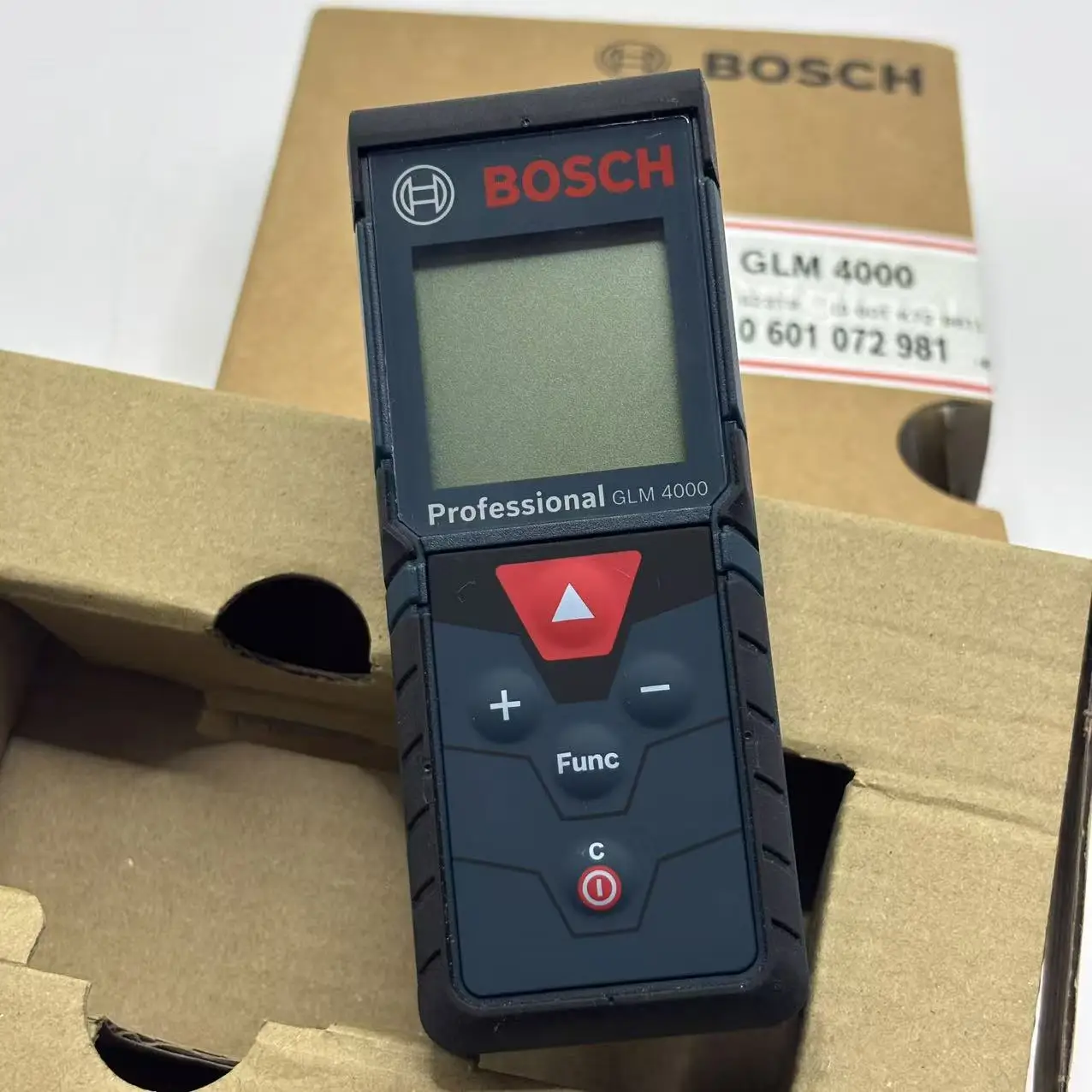 BOSCH GLM 4000 Télémètre laser - Tape Measure avis et prix